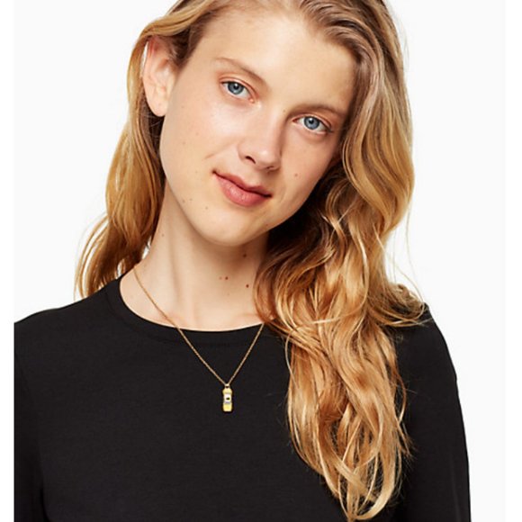 kate spade ma chérie taxi mini pendant necklace nwt - Picture 2 of 5